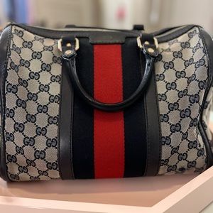 Authentic GUCCI Medium Boston. Authenticated by Fashionphile & Neiman Marcus.